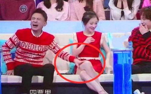 娱乐圈吃瓜的表情包图片,揭秘明星幕后趣闻